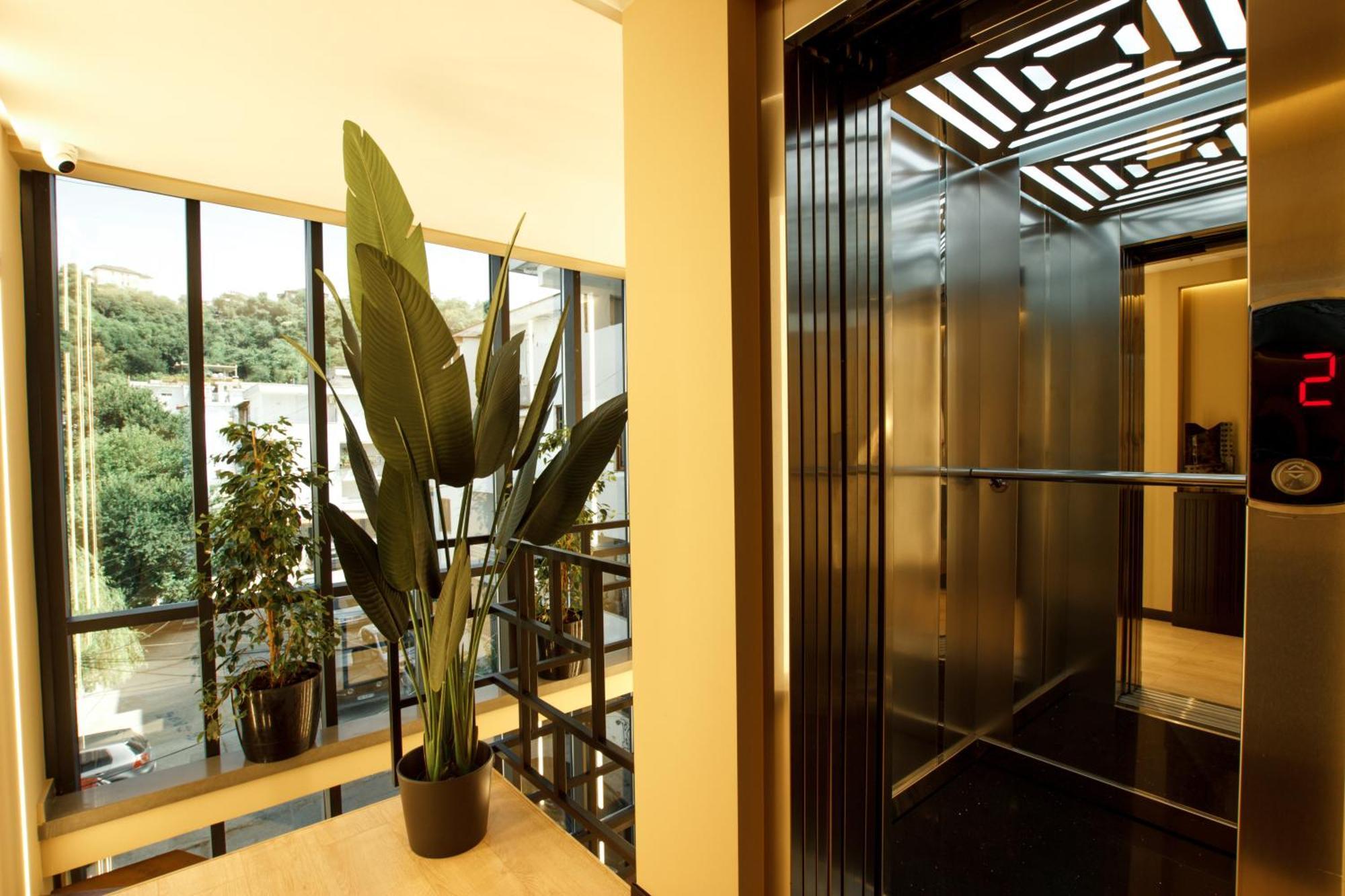 Caramel Boutique Hotel Gjirokaster Bagian luar foto